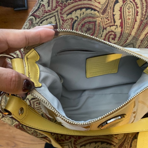 Coach Yellow Canvas Crossbody Bag.❤️❤️❤️ - Picture 6 of 8